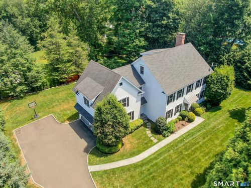30 Maple Ave N, Westport, CT, 06880-4132 | Card Image