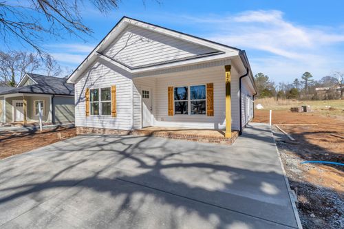 129 Lindon St, Benton, TN, 37307-3131 | Card Image