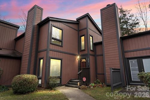 6123 Honeysuckle Ln, Charlotte, NC, 28212-0820 | Card Image