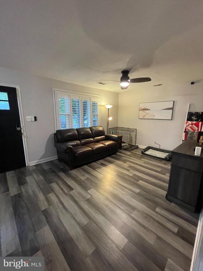 208 Mimosa Ave, House other with 3 bedrooms, 1 bathrooms and null parking in COLONIAL BEACH VA | Image 5