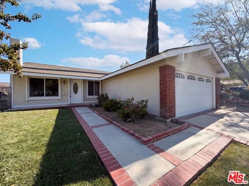 14602 Rosecourt Dr, Canyon Country, CA, 91387 | Card Image