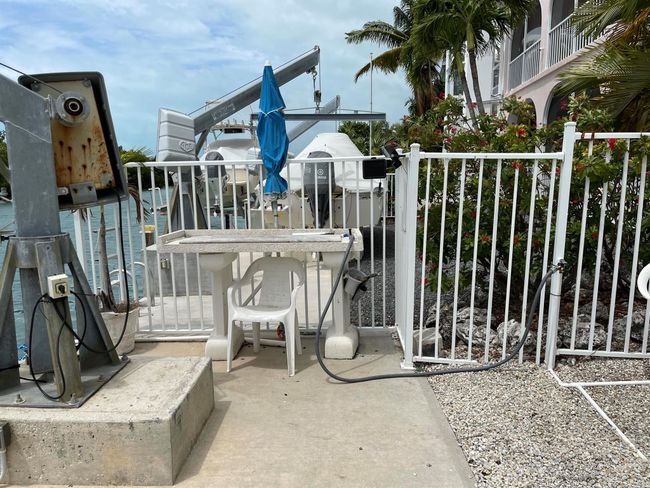 1165 Lagoon Dr, House other with 3 bedrooms, 2 bathrooms and null parking in Cudjoe Key FL | Image 16