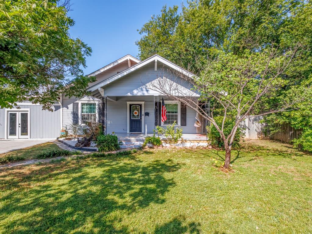 1st St, Brownwood, TX 76801