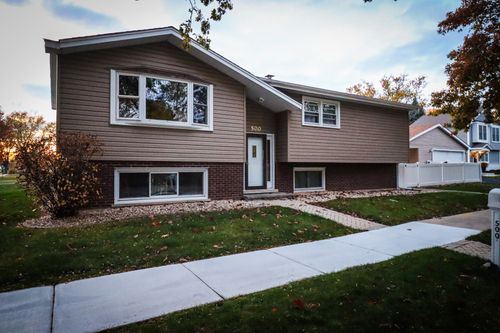 500 N Westwood Ave, Lombard, IL, 60148-1964 | Card Image