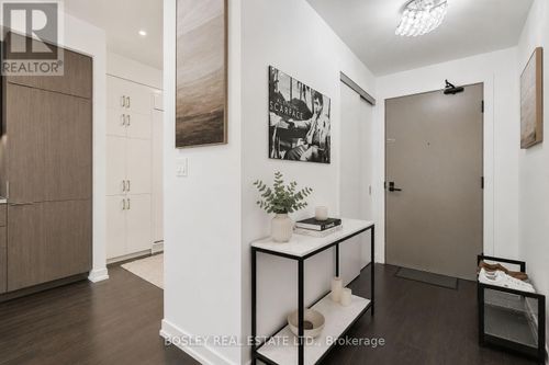 209-223 St Clair Ave W, Toronto, ON, M4V0A5 | Card Image
