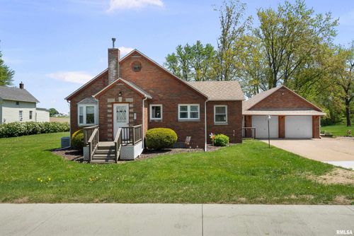 231 N 1st St, Long Grove, IA, 52756-9701 | Card Image