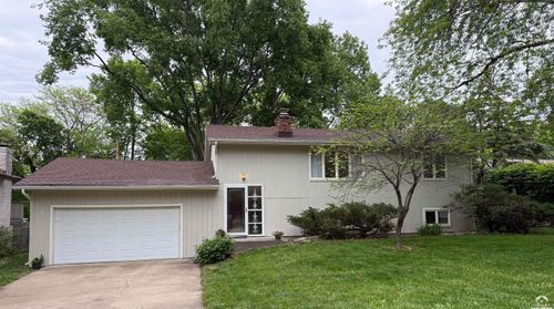1024 Holiday Dr, Lawrence, KS, 66049-3007 | Card Image