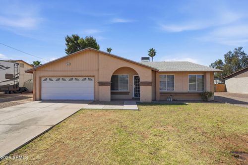 2837 W Grovers Ave, Phoenix, AZ, 85053-1919 | Card Image