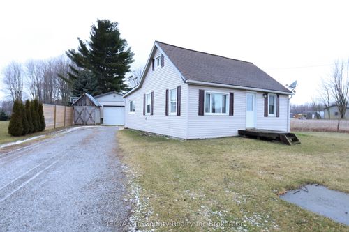 787 Norfolk County 28 Road, Norfolk, ON, N0E1G0 | Card Image