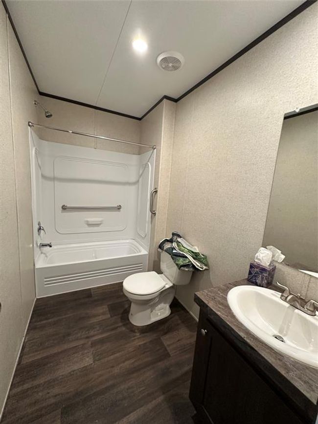 7971 County Road 2751, Home with 2 bedrooms, 1 bathrooms and null parking in Buffalo TX | Image 7