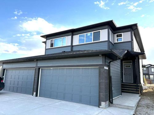272 Legacy Glen Parade Se, Calgary, AB, T2X5Z6 | Card Image