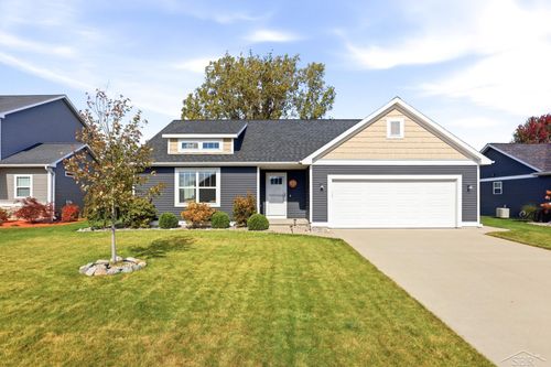 9130 Brook Hollow Lane, Tittabawassee Township, MI, 48623 | Card Image