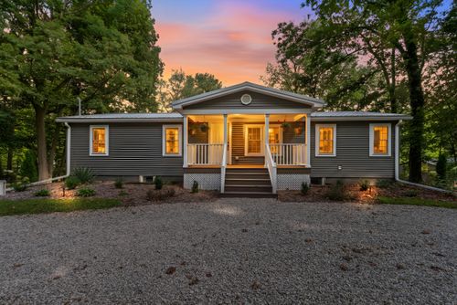 7841 Topinabee Dr, Montgomery, MI, 49255-9015 | Card Image