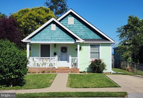 1026 S Kent St, Winchester, VA, 22601-4549 | Card Image