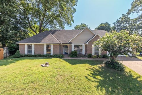 7776 Grey Squirrel Cv, Cordova, TN, 38016 | Card Image