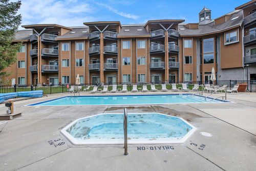2400 Troon S, Bellaire, MI, 49615 | Card Image