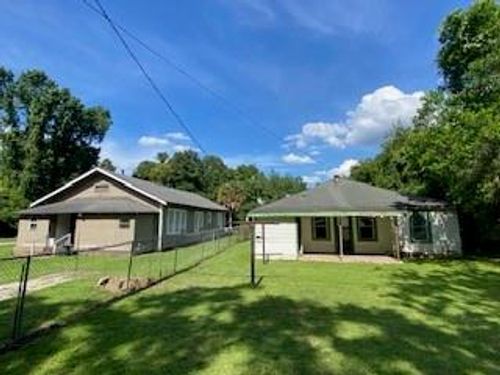 217 Beall St, Bogalusa, LA, 70427-3645 | Card Image