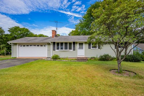 31 Westfield Ter, Middletown, CT, 06457-2440 | Card Image
