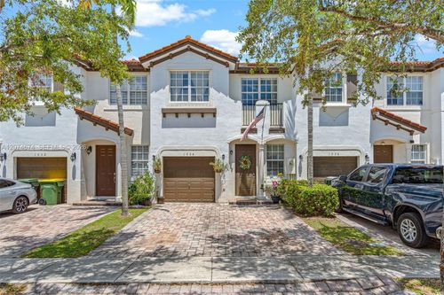 1034 Ne 30th Ave, Homestead, FL, 33033-7608 | Card Image