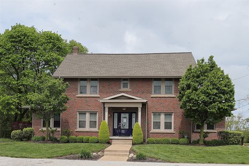 4202 W Ridge Rd, Erie, PA, 16506-1724 | Card Image