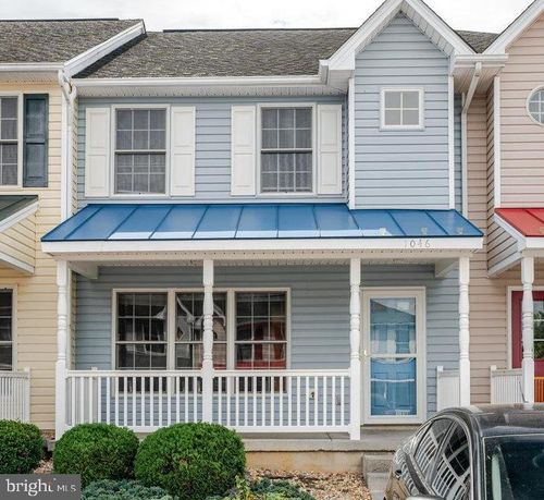 1046 Molly Pitcher Pl, HARRISONBURG, VA, 22802-6525 | Card Image