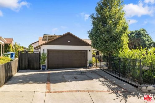 7130 Gateshead Way, West Hills, CA, 91307-1341 | Card Image