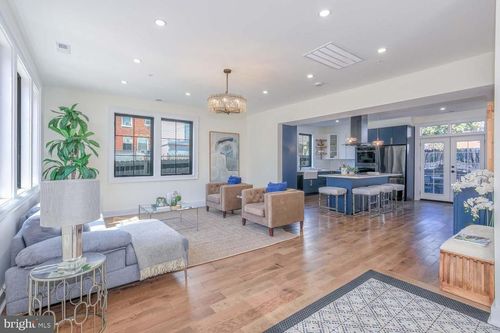 1680 Ebenezer Ct Se, WASHINGTON, DC, 20003-1633 | Card Image