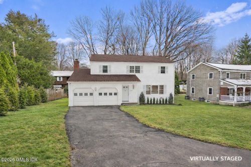 104 Hillcrest Park Rd, Cos Cob, CT, 06807-1901 | Card Image