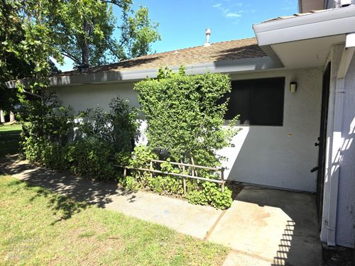 apt-3-4748 Greenholme Dr, Sacramento, CA, 95842-3221 | Card Image