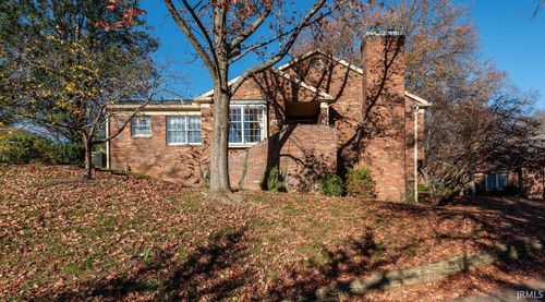 2638 E Windermere Woods Dr, Bloomington, IN, 47401-5451 | Card Image