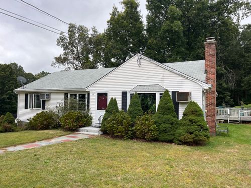 46 Skyline Dr, Southington, CT, 06489-3315 | Card Image