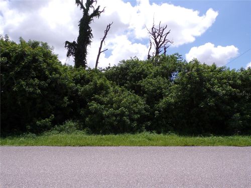 2466 Fourwind St, PORT CHARLOTTE, FL, 33948-4980 | Card Image
