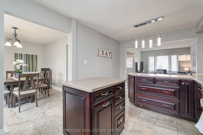 69 Janedale Cres, House other with 3 bedrooms, 2 bathrooms and 3 parking in Whitby ON | Image 13