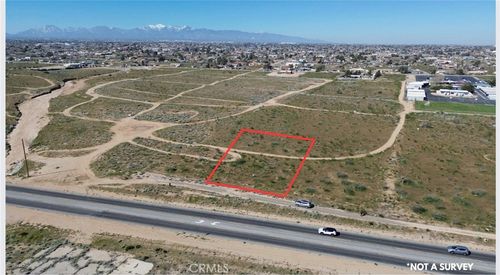 22153 Hesperia Rd, Hesperia, CA, 92345 | Card Image