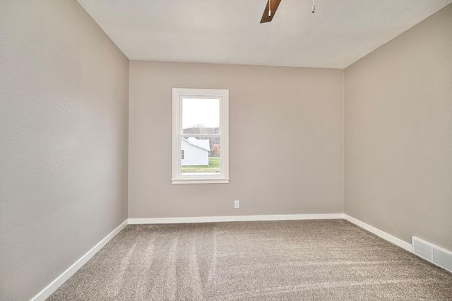 13 MF Bedroom One I.jpg | Image 10