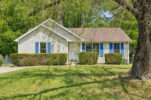 776 Princeton Cir, Clarksville, TN, 37042-4627 | Card Image
