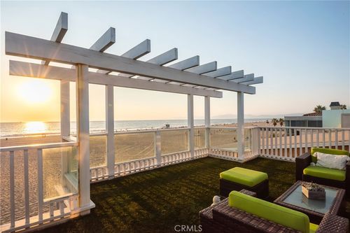2014 The Strand, Hermosa Beach, CA, 90254-5042 | Card Image