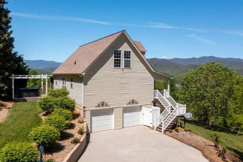 119 Eagles View Crst, Hayesville, NC, 28904-6363 | Card Image