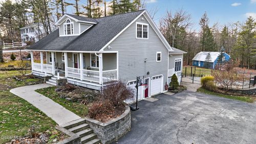 307 Rabie Rd, Averill Park, NY, 12018-4721 | Card Image