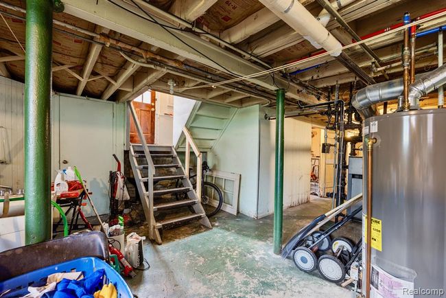 Shared basement. | Image 29