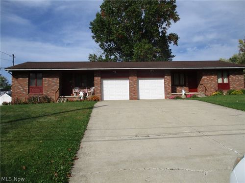 650-652 E Liberty Street, Girard, OH, 44420 | Card Image