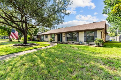 2912 Marsann Ln, Farmers Branch, TX, 75234-5016 | Card Image