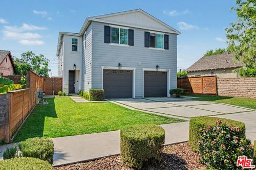 1207 N Commonwealth Ave, Los Angeles, CA, 90004 | Card Image