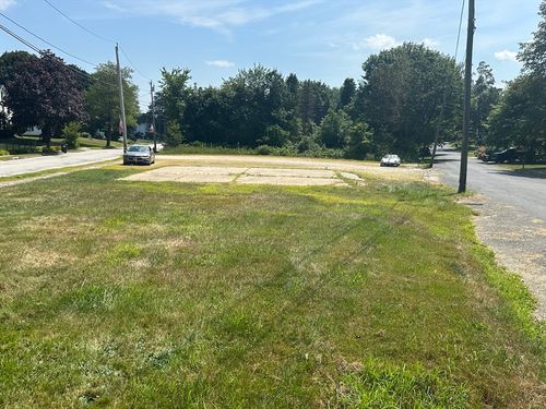 60 Gilbert St, North Brookfield, MA, 01535-1431 | Card Image