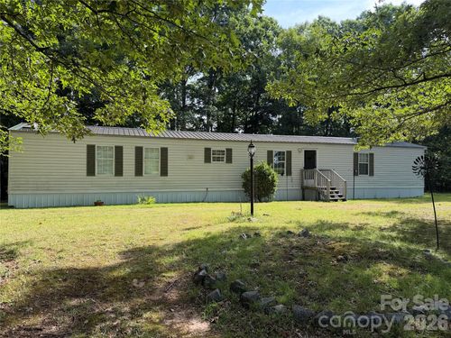 556 Gilbert Rd, Columbus, NC, 28722-6495 | Card Image