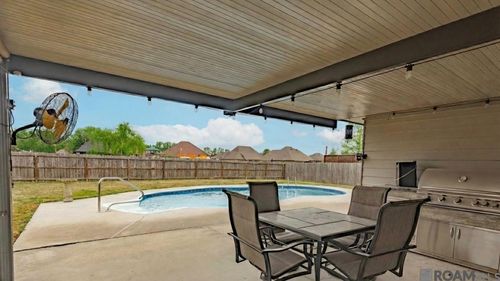 41408 Creekstone Ave, Prairieville, LA, 70769-5787 | Card Image