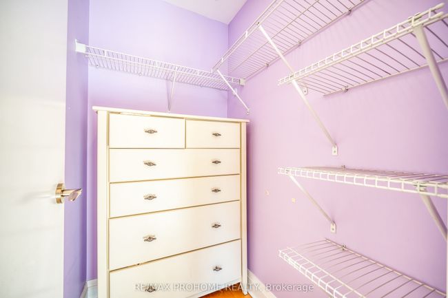 213 - 21 Clairtrell Rd, Condo with 2 bedrooms, 2 bathrooms and 1 parking in Toronto ON | Image 27