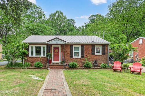 92 Swan Drive, Jackson, TN, 38301 | Card Image