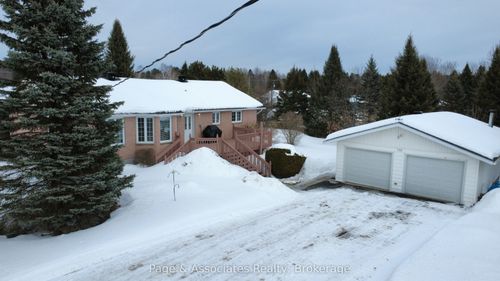 790 Leblanc Rd, Sturgeon Falls, ON, P2B2N5 | Card Image