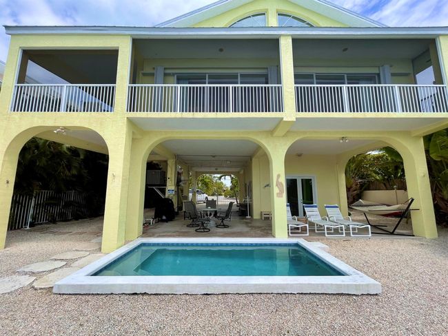 1165 Lagoon Dr, House other with 3 bedrooms, 2 bathrooms and null parking in Cudjoe Key FL | Image 7
